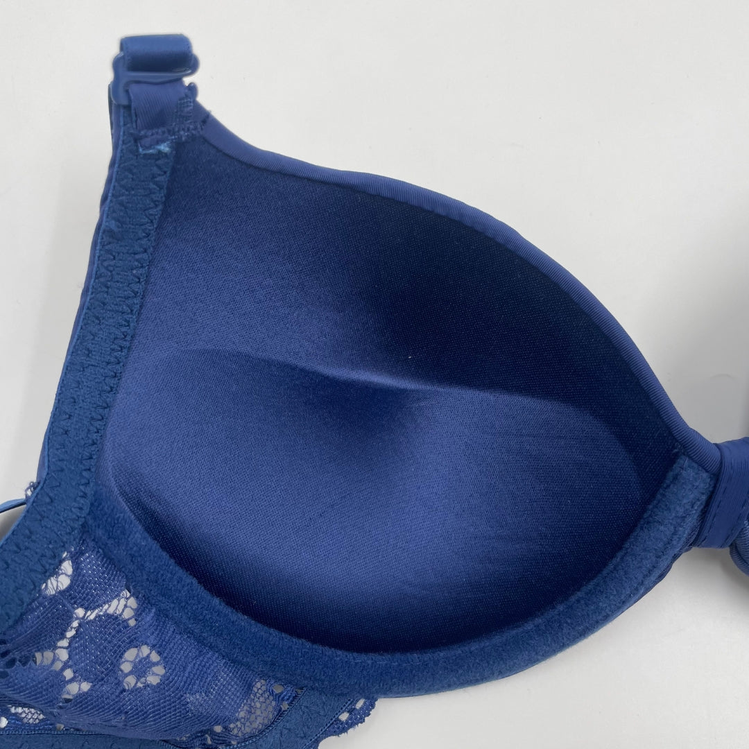 Front Buckle Padded Bra