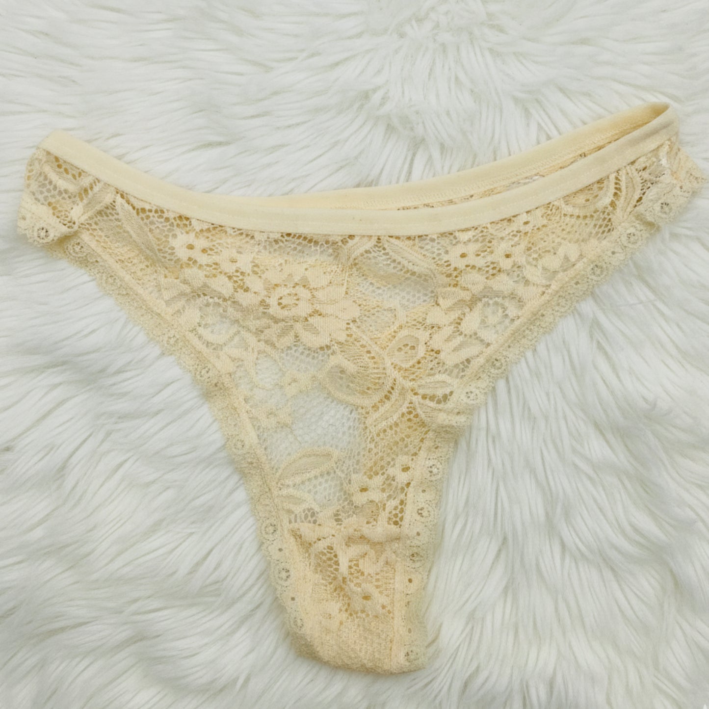 Soft Lace Mesh Thong