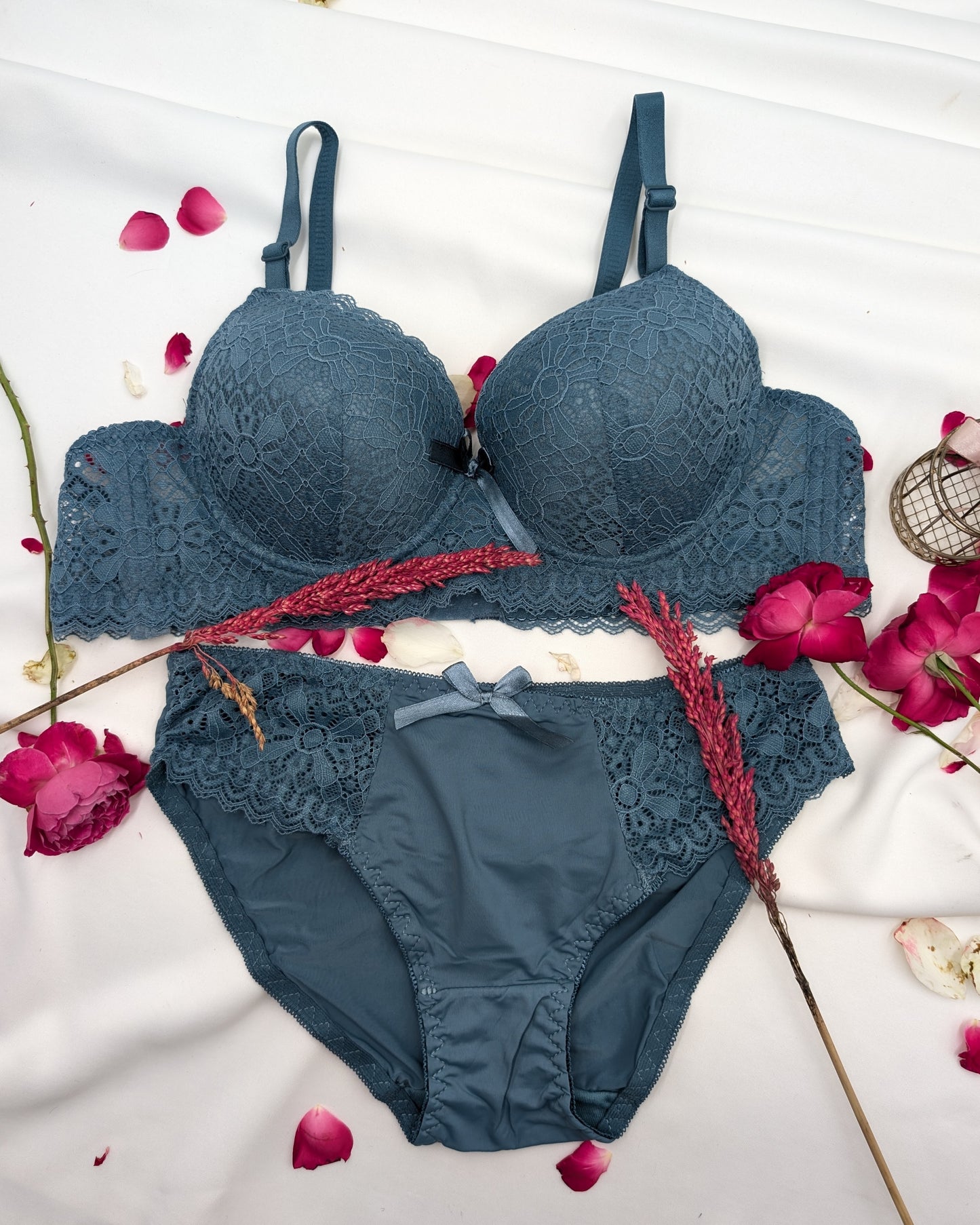 Lace Lingerie Set