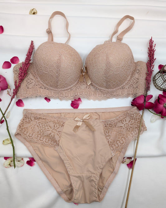 Lace Lingerie Set