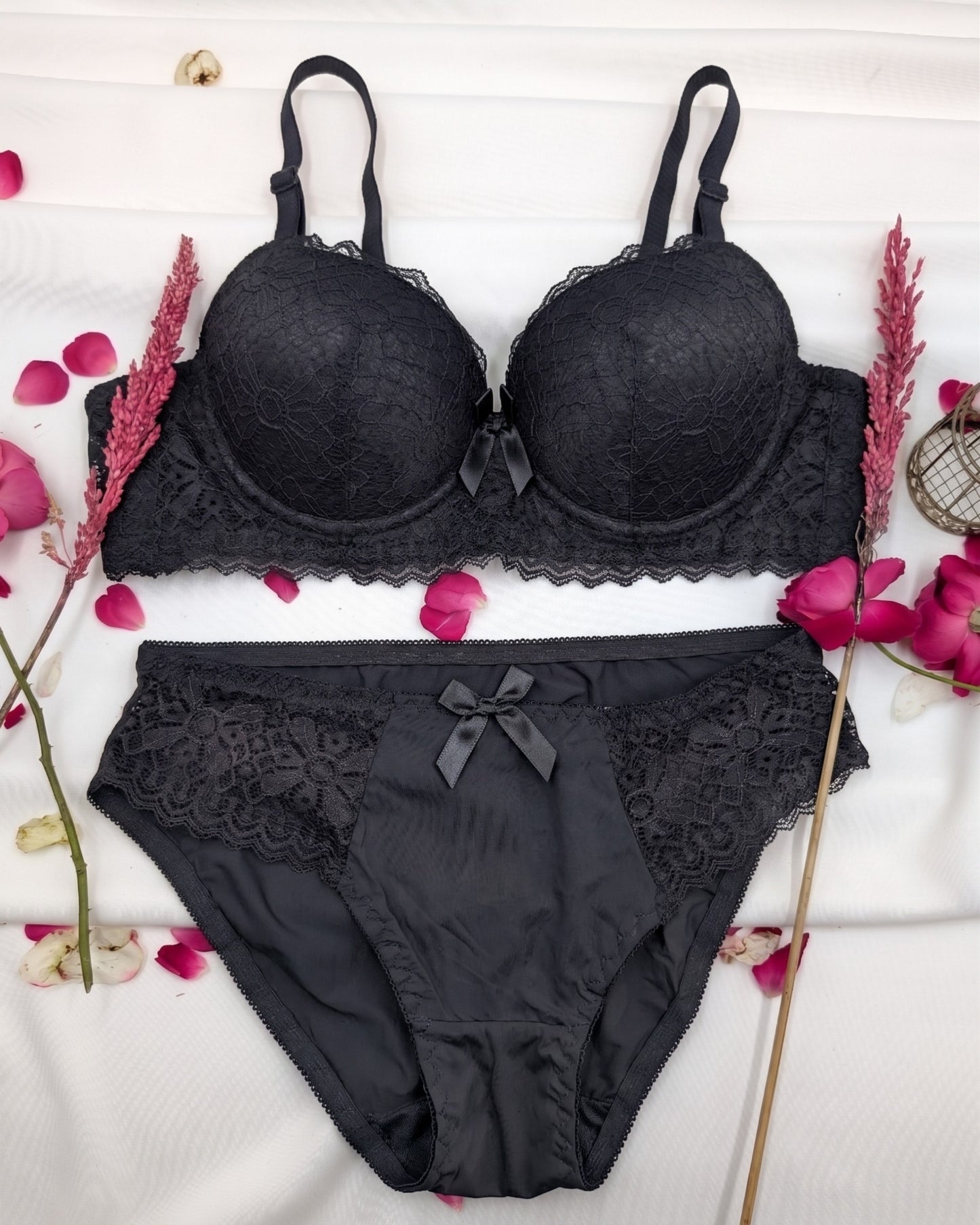 Lace Lingerie Set